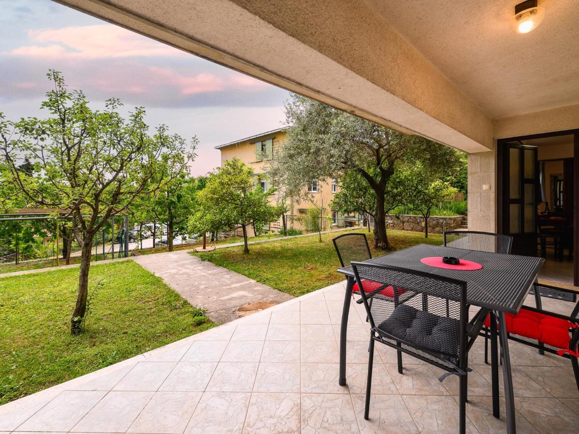 Apartments Vilma Lovran Kamer foto